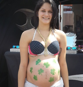 St. Patrick's Day Irish colors on pregnsnt womsn during Bike Week / Headline Surfer